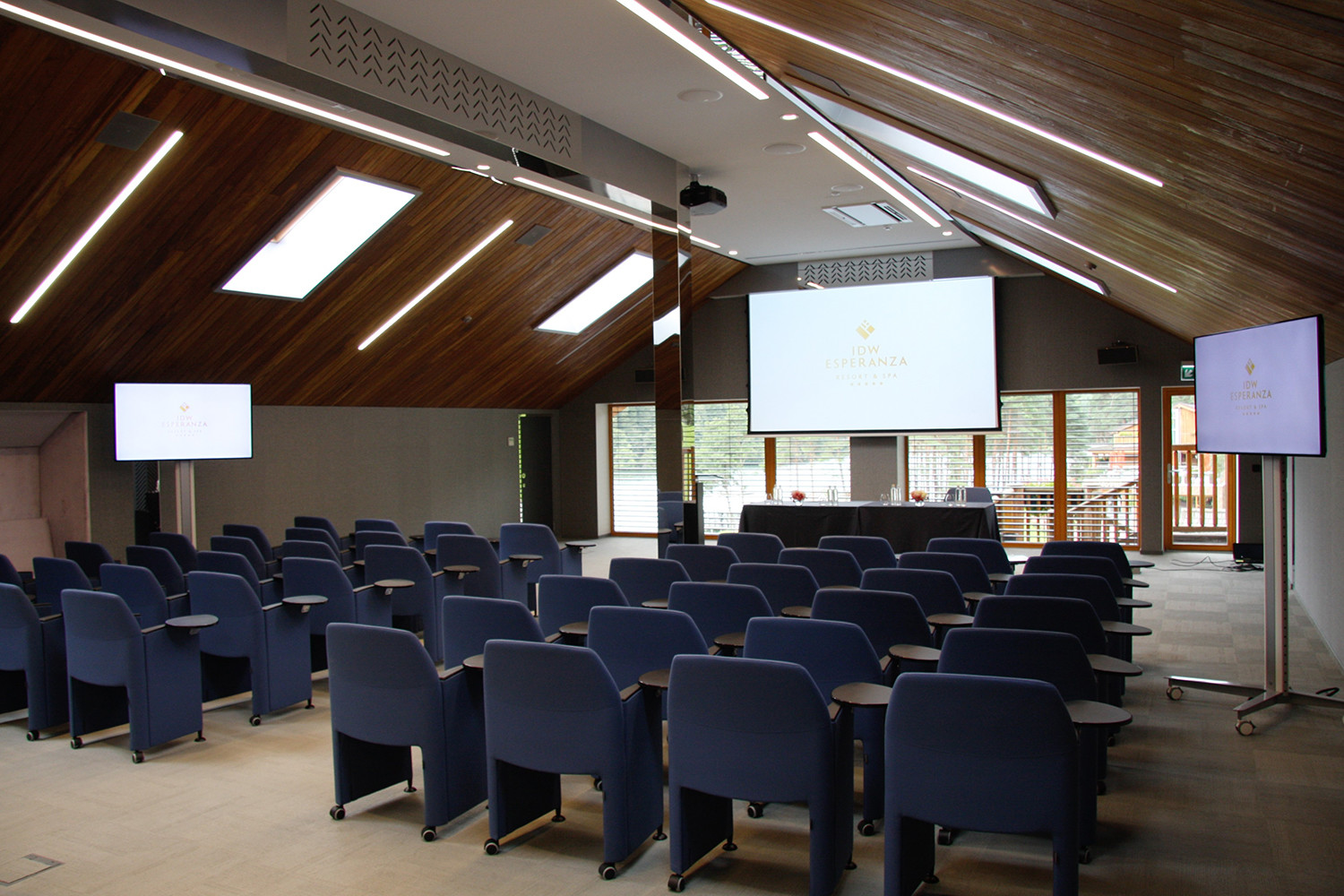 Main conference hall